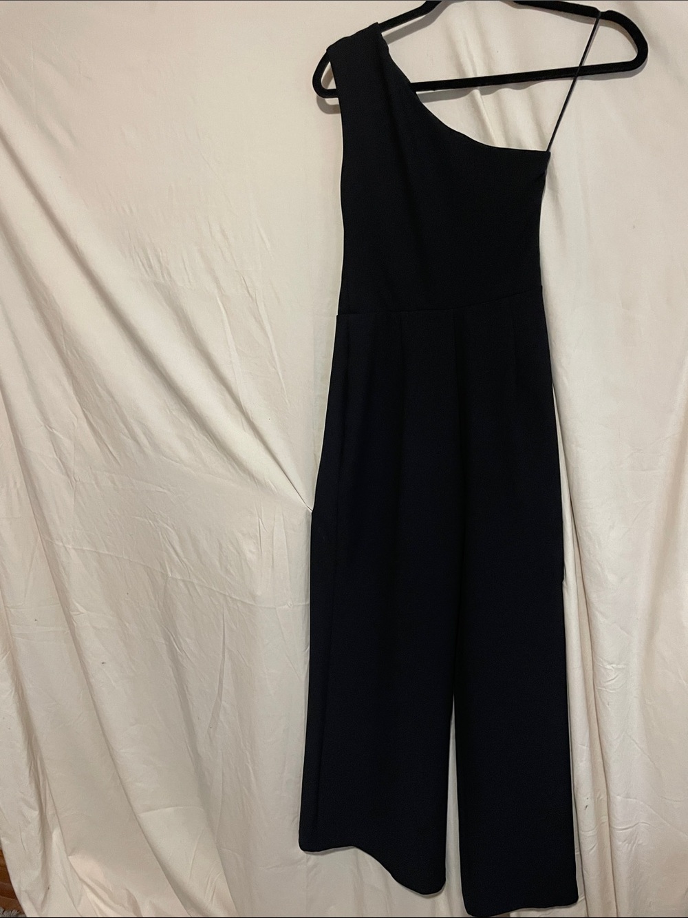 Abercrombie & Fitch One-Shoulder Black Jumpsuit. Classy!!!